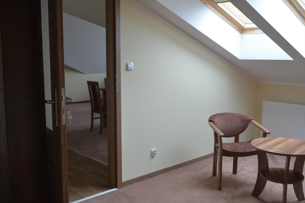 Hotel Gosciniec Pan Tadeusz II Giżycko Habitación foto