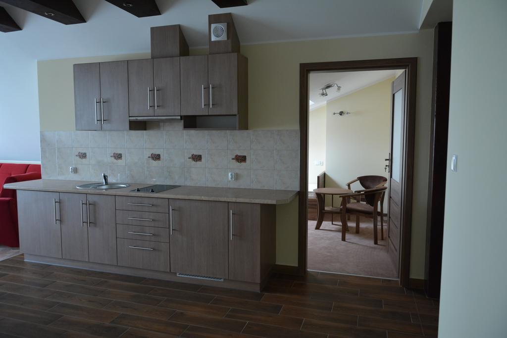 Hotel Gosciniec Pan Tadeusz II Giżycko Habitación foto