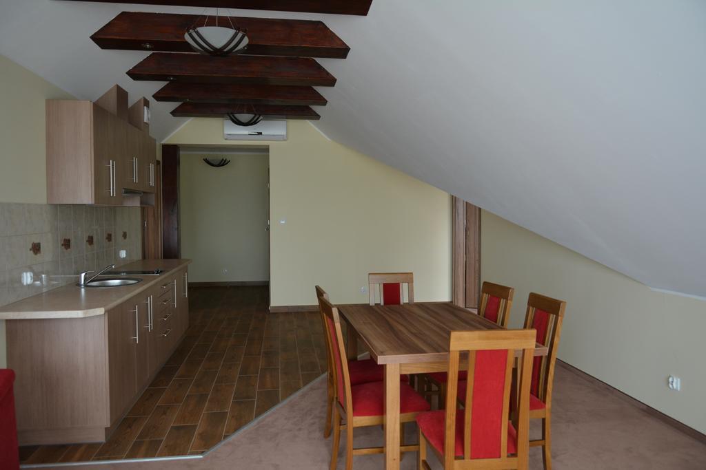 Hotel Gosciniec Pan Tadeusz II Giżycko Habitación foto